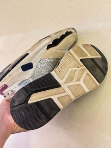 Limited Edition ‼️ Skechers Bling shoes! UK 6