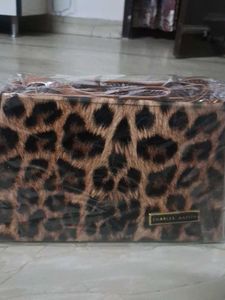Chic Leopard Print Clutch