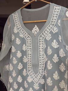 Elegant Chikankari Grey Kurta