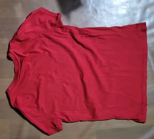 Macrowoman Classic Red Crew Neck T-Shirt