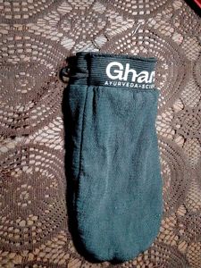 Ghar Exfoliating Bath Glove