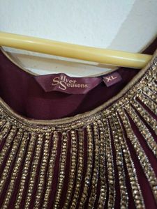 New Maroon Embellished Gown❤️✅️