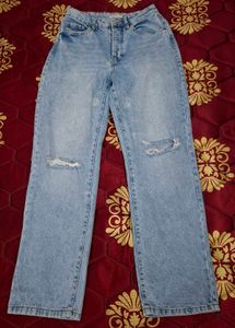 Supr'e Denim Ripped Jeans