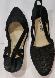 Black Rose Women Sandal Tayp 39 40size 6.5. 7.5 Sizes