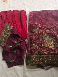 🎉✨️Embroidered Saree 🥻 ♥️