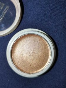 Insight Highlighter - Make-up Essentials