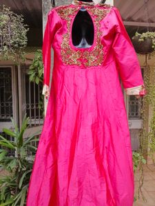 Elegant Pink Ethnic Gown With Floral Skirt/lehenga