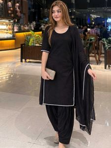 salwar suit