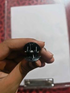 Set of 12 hair crabb