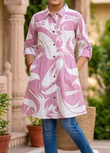 #cool & comfort Pink & White Floral प्रिंट कुर्ती