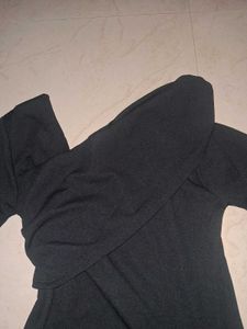 Black Tunic Top - Versatile Style