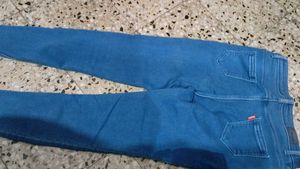 Blue Denim Jeans with Zipper Detail