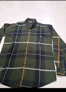Boy's Green Plaid Long Sleeve Shirt