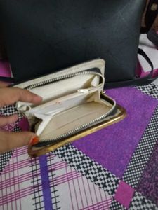 sling bag ok condition one mini pars free