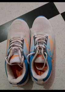 Men's Sports Shoes
