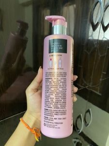 Pond's Bright Beauty Body Lotion