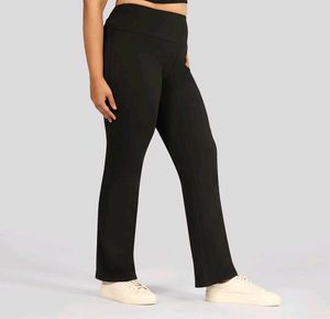 Blissclub ultimate flare pant tall L