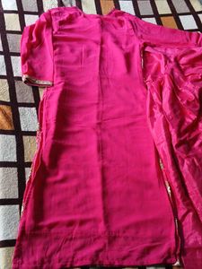 rose stunning kurta set