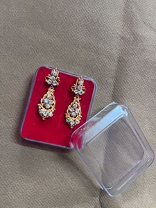 Elegant Gold Tone Dangle Earrings