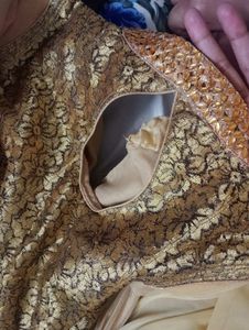 GOLDEN GOWN WTH NET DUPATTA ❤️