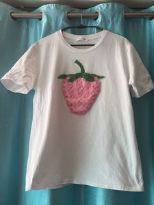 Cute Strawberry Graphic T-Shirt