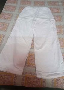 Chic White Cargo Pants