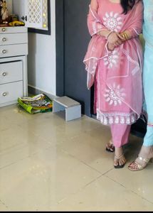 Elegant Pink Embroidered Salwar Suit