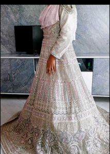 Elegant Embroidered Lehenga Choli Set