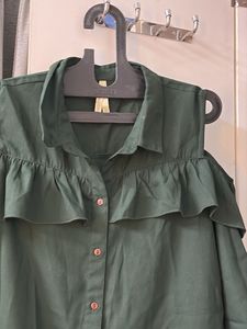 Chic Green Cold Shoulder Ruffle Dress