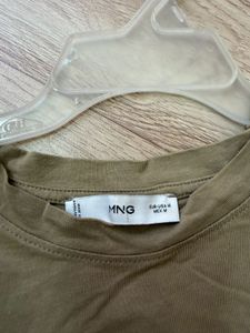 Sleeveless T-Shirt