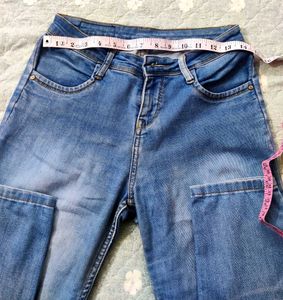 Branded Women Denim Jeans - 👖