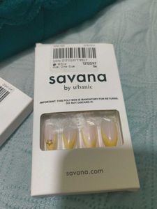 Savana by Urbanic Press-On Nails