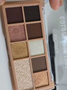 MOIRA - Golden Treasure Pressed Pigment Palette