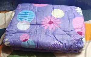 Branded Comforter With Beautiful Colour &amp; Print