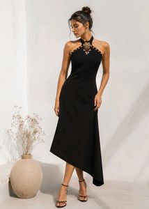 🖤 Black Embellished Halter Neck Party Dress 🖤