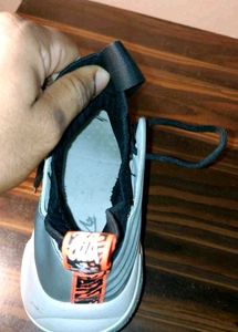 Korean shoes