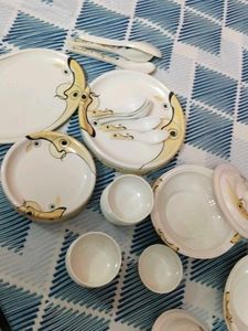 Dinnerware Set - Elegant Design