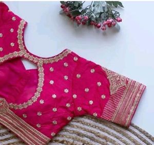 Vibrant Pink Embroidered Blouse🎀💞