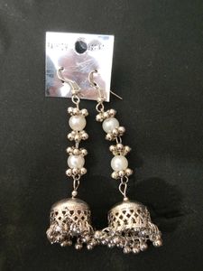 Elegant Pearl Jhumka Earrings