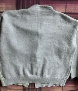 Two-Tone Buttoned Cardigan