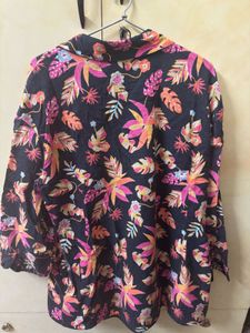 Vibrant Tropical Print Button-Up Shirt