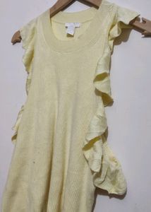 Light Lemon Yellow Cut Sleeves Top 36 Bust