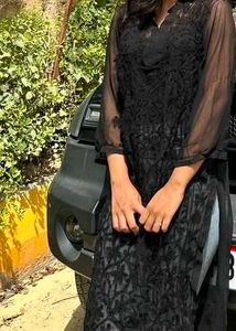Elegant Black Embroidered Kurta
