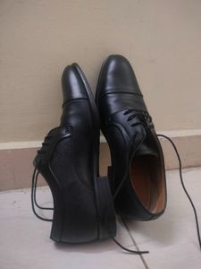 Classic Black Formal Shoes