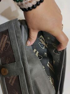 Moochies wallet