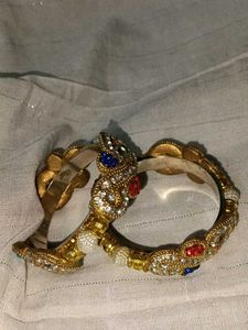 Sparkling Bangle Set