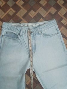 ⚡ ⚡ Flash Sale ⚡ ⚡ Wash Cropped Jeans