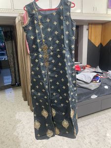 Elegant Embroidered Kurta Suit