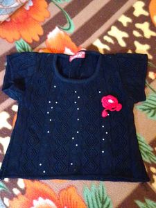 Cute Black Knit Top