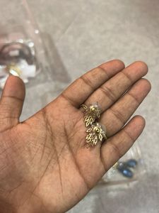 Sparkling Crystal Leaf Stud Earrings